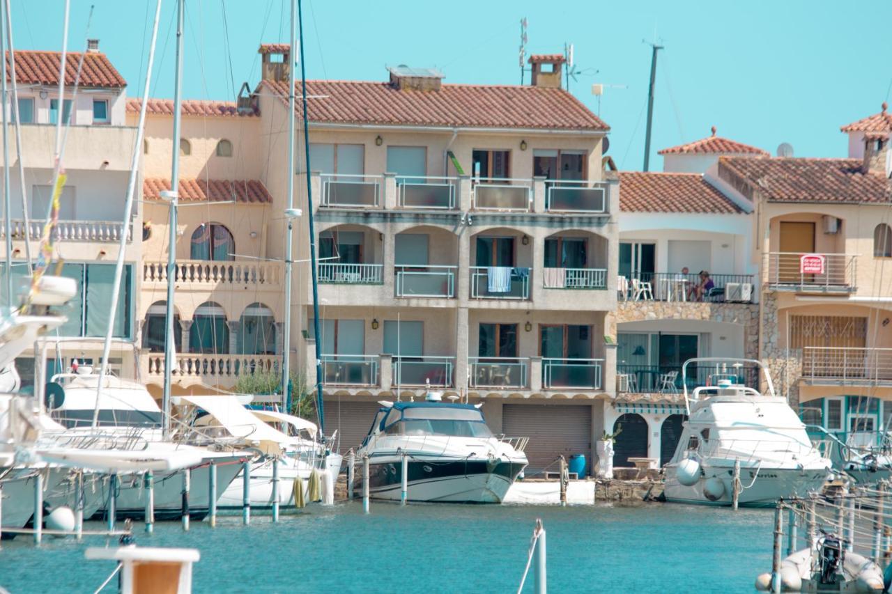 Edificio La Sardana Apartment Empuriabrava Exterior photo